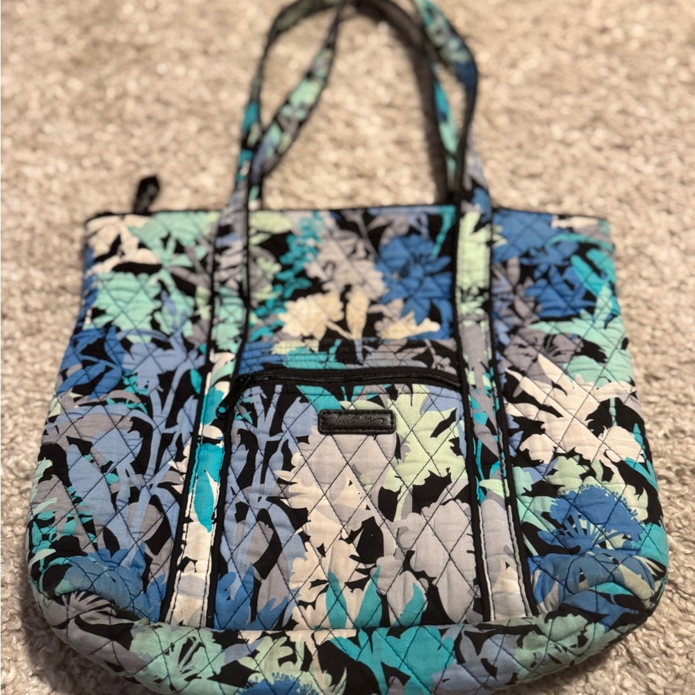 Vera Bradley Tote - Mandy Camofloral